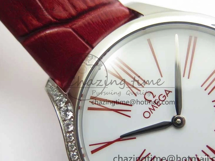 0402 Ladies’ De Ville Trésor Diamond SS 3AF 1:1 Best Edition White Dial On Red Leather Strap Swiss Quartz Snug 7885